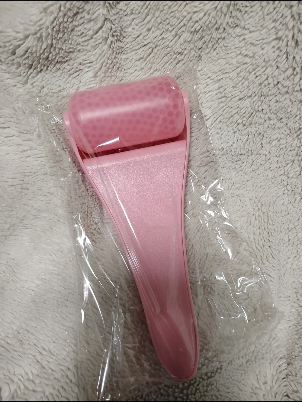 Facial Massager - NIB Pink Facial Ice Roller Massager Skin Care